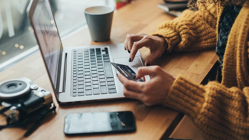 Visa - Tips de Compras Mujer comprando online
